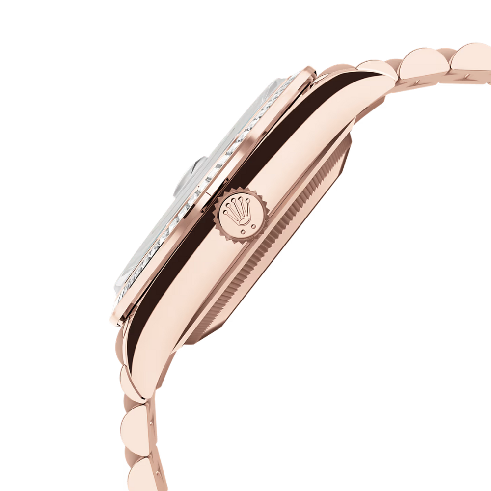 Rolex Day-Date 36 Everose Gold & Diamond Bezel Green Dial 128395TBR – Luxury President Watch - Image 4